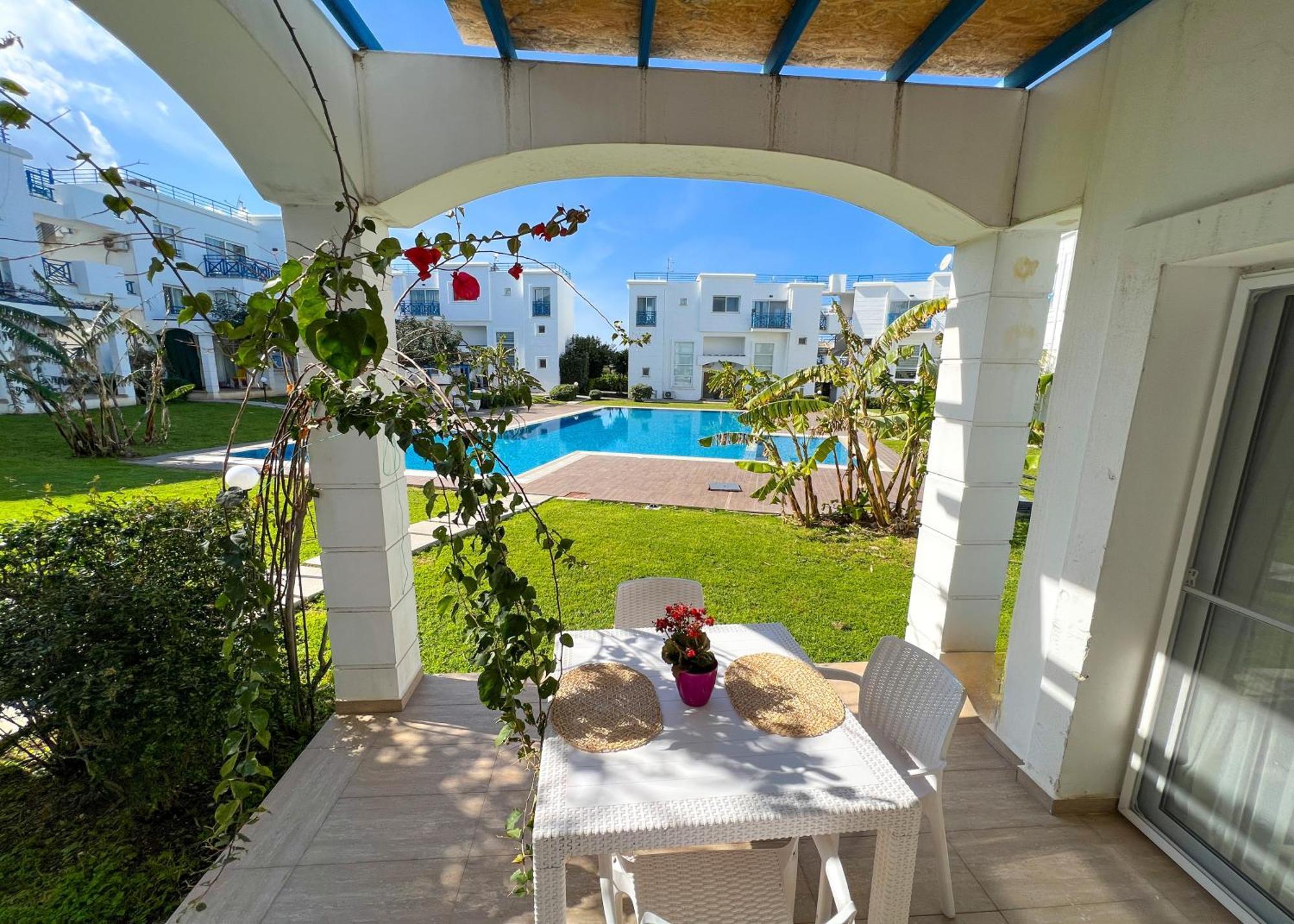 Garden Loft Apt With Pool In Alsancak Kyrenia Kyrenia  Esterno foto